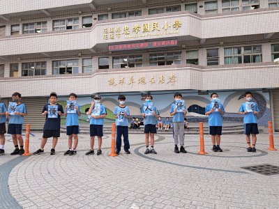 路口宣導-車輛慢看停行人停看聽4.jpg