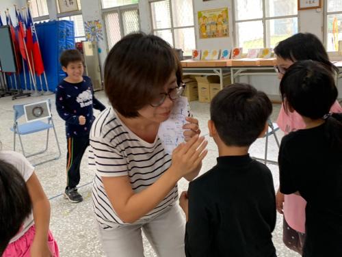 1081121新象故事媽媽進教室_191206_0104.jpg