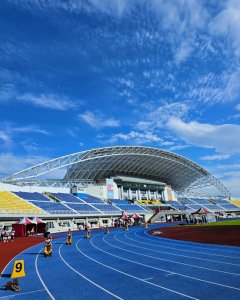 243042_0.jpg