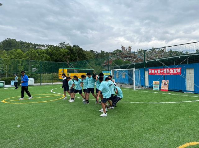 https://xc.hlc.edu.tw/~fljh_www/uploads/tadgallery/2023_11_01/441_LINE_ALBUM_班際體育競賽～當我們綁在一起_231101_1.jpg 