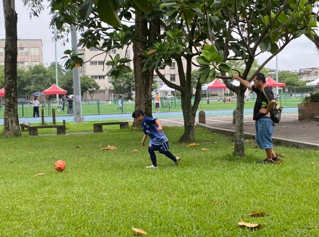 https://xc.hlc.edu.tw/~fusps_www/uploads/tadgallery/2024_09_02/21758_LINE_ALBUM_1130601_02巿長盃幼兒足球賽_240902_10.jpg 