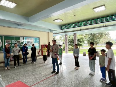 LINE_ALBUM_1141209彰化縣幼瑩廣慈文教學會致贈聖誕禮_251210_12.jpg