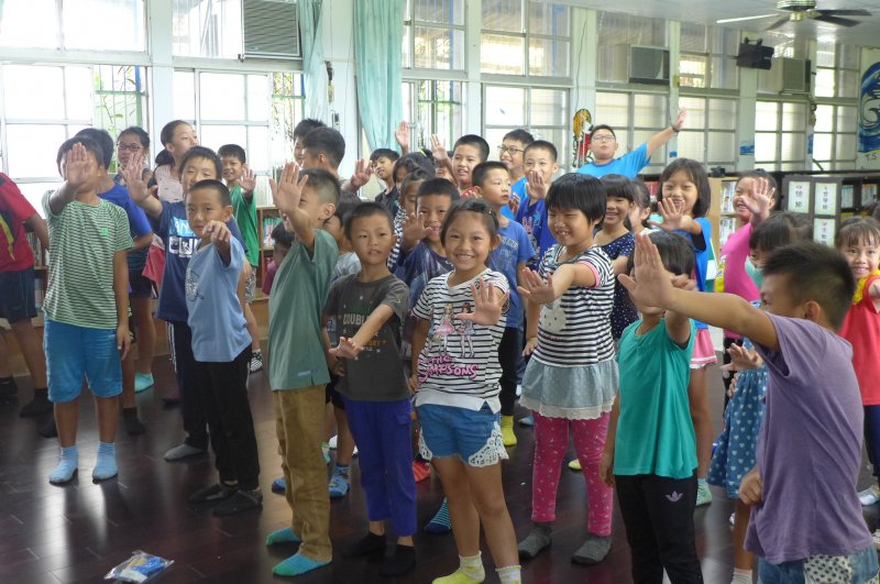 一起當個拒菸舞士