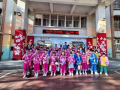 LINE_ALBUM_20251201--114學年度師生鄉土歌謠比賽_251203_1.jpg