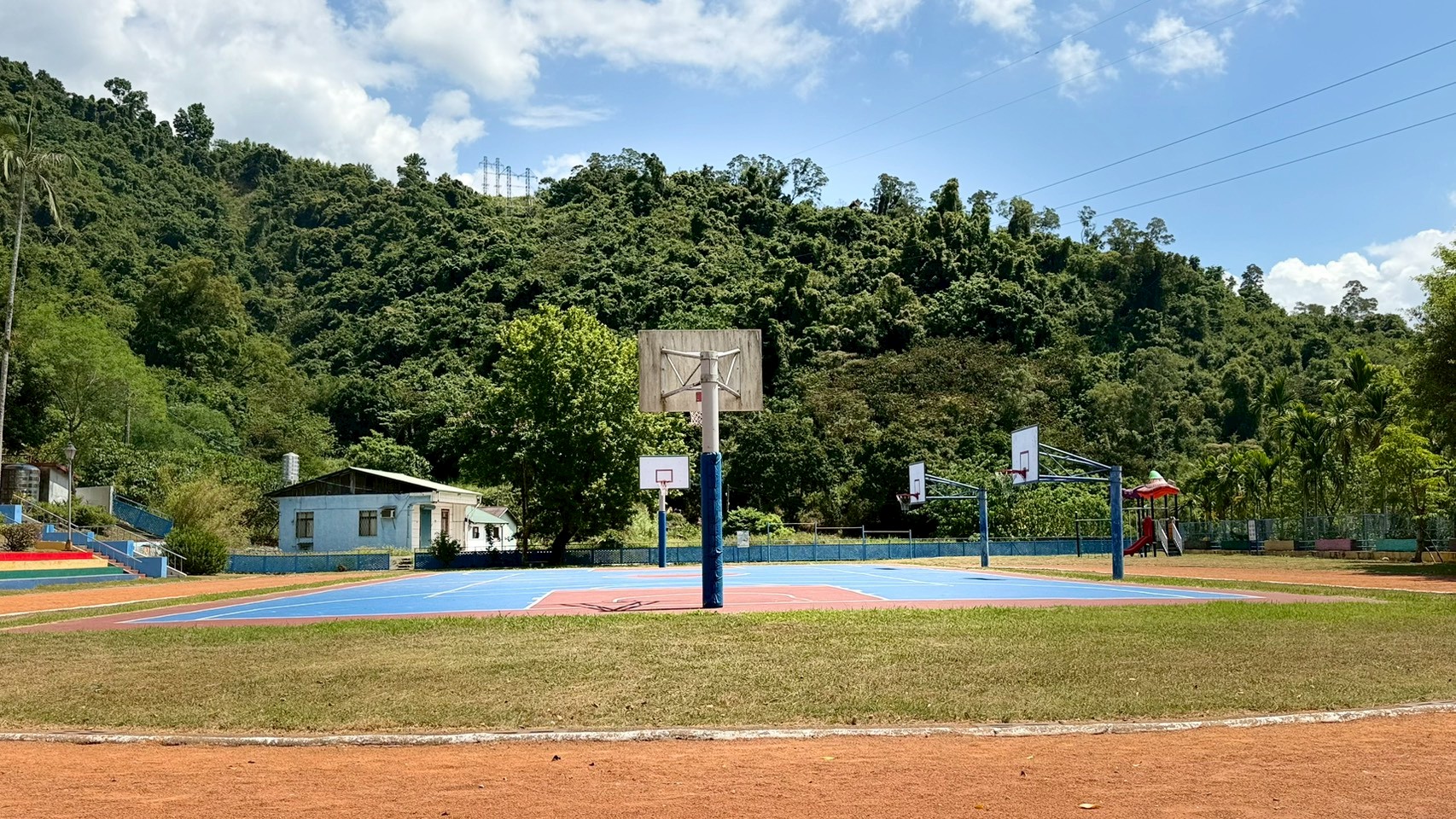 https://xc.hlc.edu.tw/~mrps_www/uploads/tadgallery/2026_06_04/17982_LINE_ALBUM_1150529_260603_43.jpg 