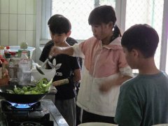 24002_0.jpg