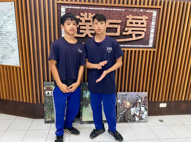 https://xc.hlc.edu.tw/~smjh_www/uploads/tadgallery/2021_04_14/1297_20200620璞石畫體驗_200712_97.jpg 