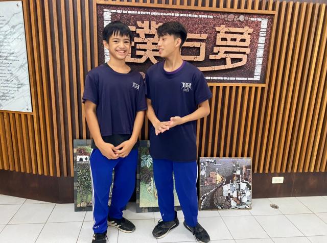 https://xc.hlc.edu.tw/~smjh_www/uploads/tadgallery/2021_04_14/1298_20200620璞石畫體驗_200712_98.jpg 