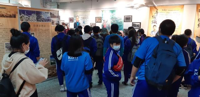 https://xc.hlc.edu.tw/~smjh_www/uploads/tadgallery/2021_04_14/1421_12.09校外教學－成功故事館_210413_47.jpg 