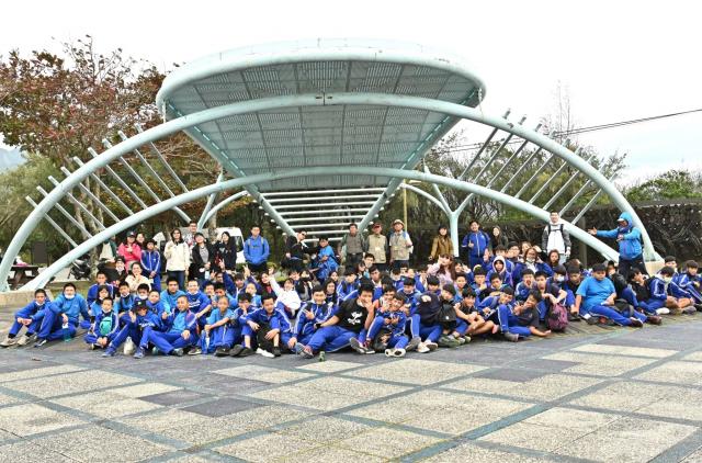 https://xc.hlc.edu.tw/~smjh_www/uploads/tadgallery/2021_04_14/1501_20201209校外教學_210413_41.jpg 