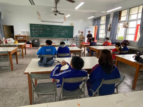 20201211八年級高中職參訪_210202_27.jpg