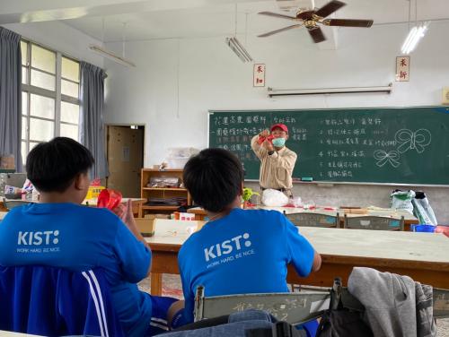 20201211八年級高中職參訪_210202_82.jpg