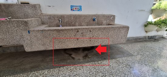 洗手台水管漏水