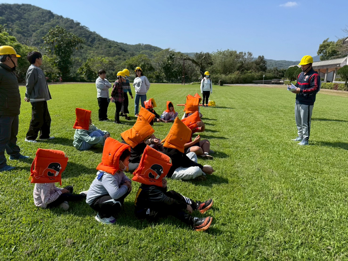 https://xc.hlc.edu.tw/~sulps_www/uploads/tadgallery/2026_03_16/4922_LINE_ALBUM_0313防災校安演練_260316_2.jpg 