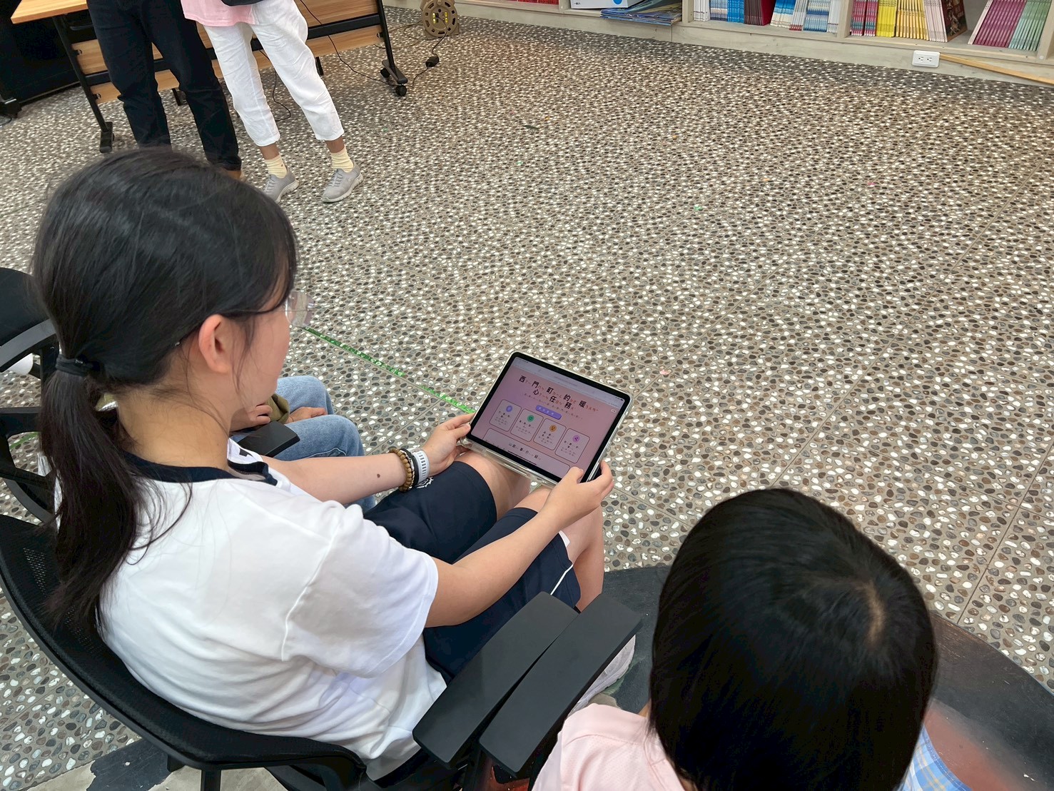 https://xc.hlc.edu.tw/~sulps_www/uploads/tadgallery/2026_05_27/6067_LINE_ALBUM_1150518靜心高中來校_260527_55.jpg 