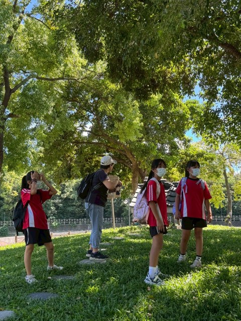 LINE_ALBUM_校外教學_251021_122.jpg