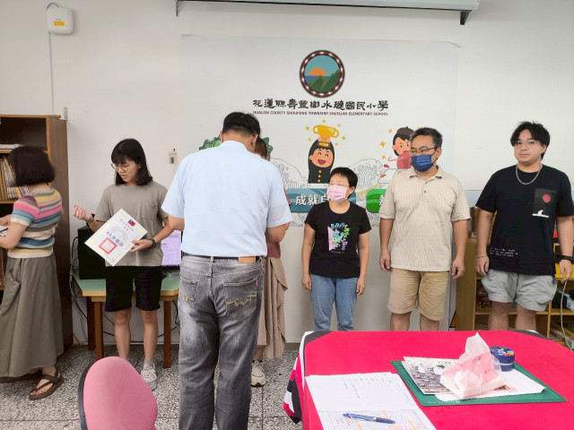 LINE_ALBUM_20250610閱讀推手頒獎_250827_6.jpg