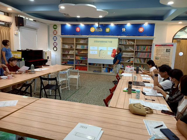 LINE_ALBUM_2025630校務會議_250815_32.jpg