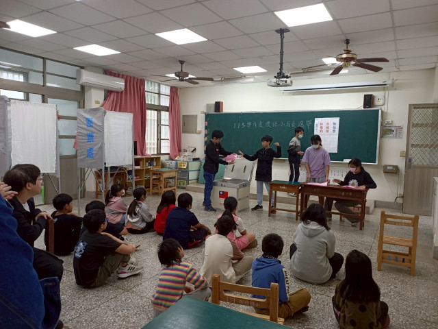 LINE_ALBUM_20250328環保小局長投票_251029_5.jpg