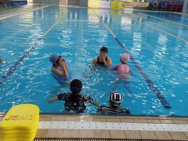 LINE_ALBUM_2025411游泳教學_251103_19.jpg