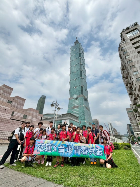 LINE_ALBUM_0419-0420花蓮-臺北青春共振_251103_23.jpg