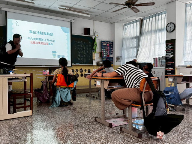 LINE_ALBUM_20250501六年級校外教學行前說明_251103_5.jpg
