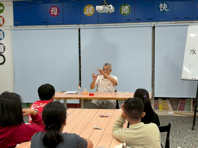 LINE_ALBUM_20251103田園老師科學課_251112_13.jpg