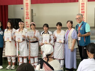 honor_sn_20_1_AUW.jpg