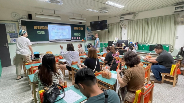 https://xc.hlc.edu.tw/~zlips_www/uploads/tadgallery/2026_09_28/14616_LINE_ALBUM_1150904聯合班親會_260928_27.jpg 